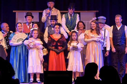 Danc Sing Show Image de la troupe Danc Sing Show. Sacha Rives